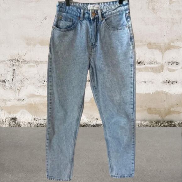 Primark Denim Co Womens High Rise Mom Jeans-Acid Wash-Size 4 - Picture 3 of 6